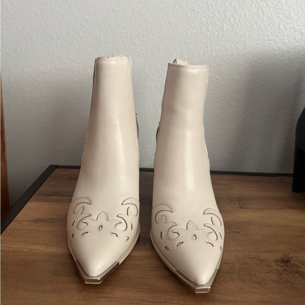 Steve Madden Cream Ankle Booties